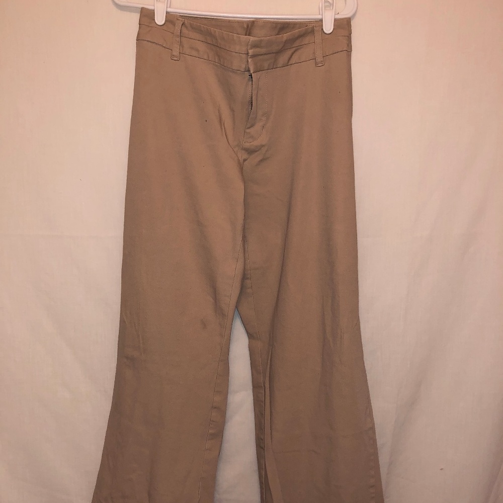 Old Navy Khaki Pant